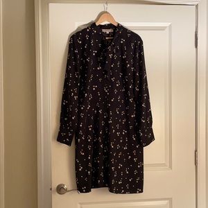 Loft Deep Navy floral button-up shirt dress with tie collar.